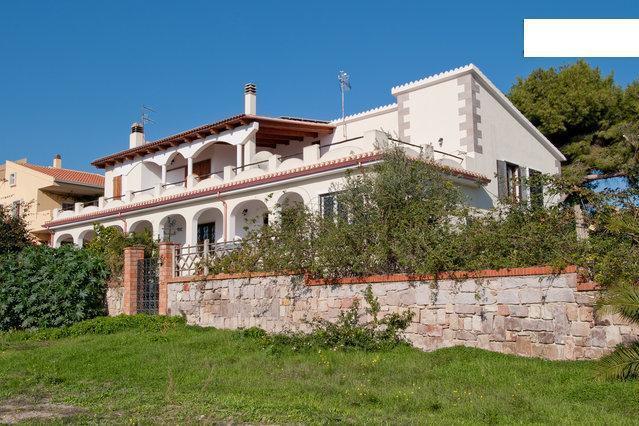 Trilocale Margine Rosso Apartment Quartu Sant'Elena Bagian luar foto